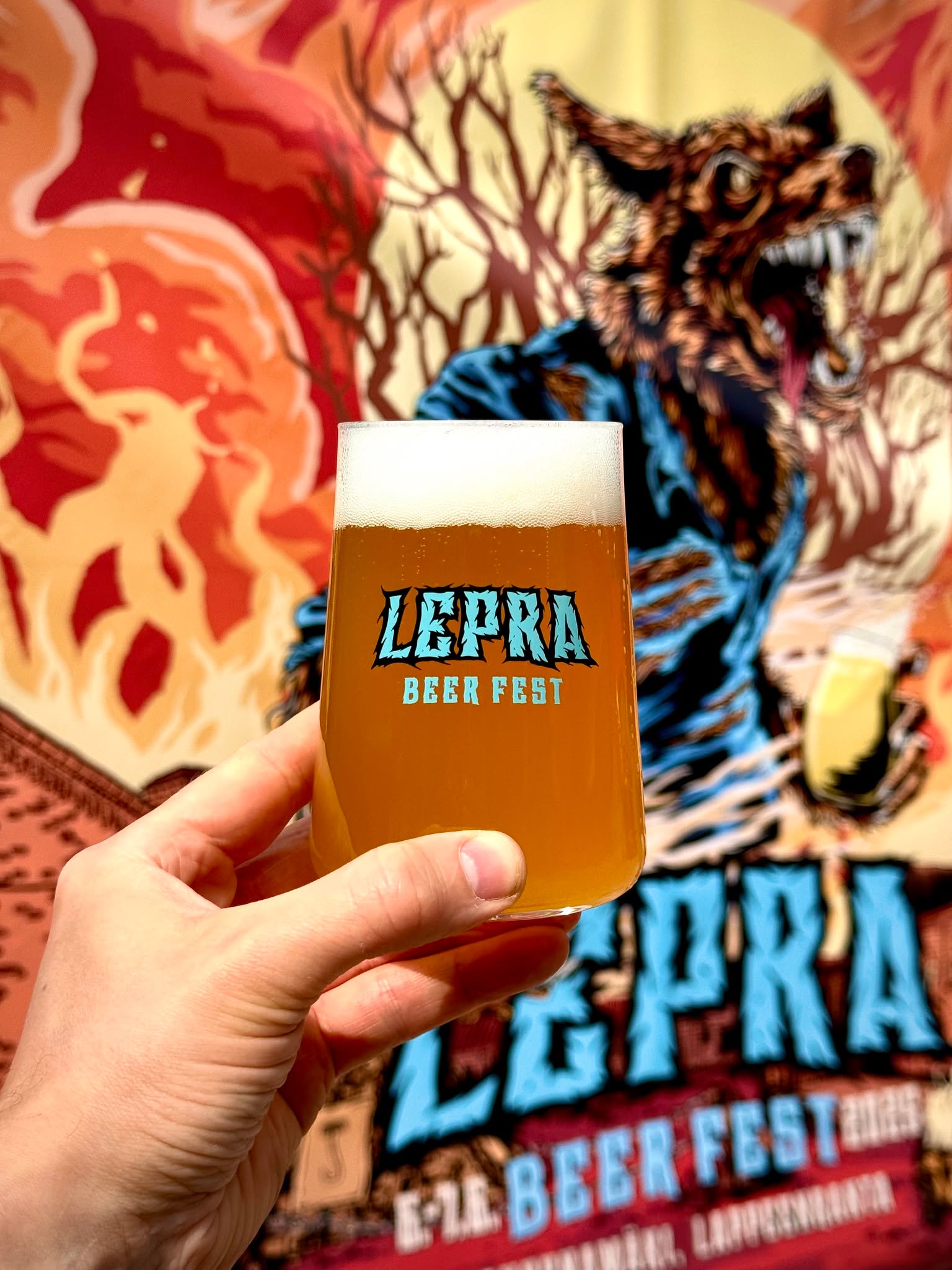 LEPRA! LEPRA! LEPRA! Se on Lepra Beer Fest tänään!
🍺🍺🍺Ovethan aukeavat klo 16:00🍺🍺🍺
Ovelta 400 ekstralippua myynnissä per päivä.
Mitä meillä on:
Olutta ✅
Siideriä ✅
Jäätelökone ✅
Tatuointeja ✅
DJ ✅
Huonoa fiilistä ❌
Hyvää fiilistä ✅
Elikkäs älä ole juusto, vaan ota suunnaksi Rakuunamäki.