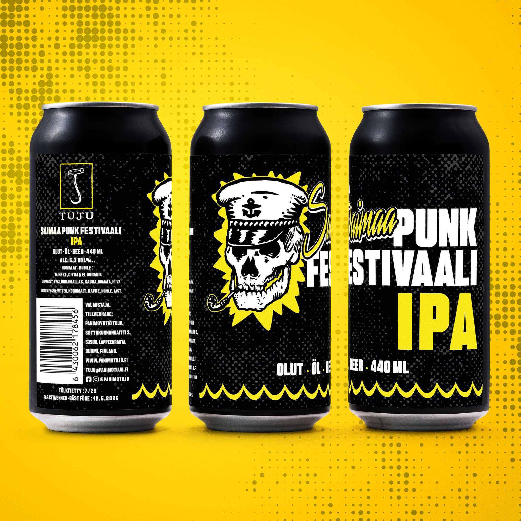 🎵Tuju on @saimaapunkfestivaali'n ylpeä yhteistyöpanimo!🎵
SAIMAA PUNK FESTIVAALI 2025 5,3 % | IPA
Tervetuloa kesän kuumimmalle keikalle! Saimaan Punk Festivaali IPA 2025 on lavalle räjähtävä, helposti nautittava pale ale, jossa pääesiintyjänä loistaa Uuden-Seelannin Taiheke-humala eli keikkabussista valahtaa sitruksista hedelmäisyyttä suoraan tuoppiin.
Taustalla soivat komeasti Citra sekä El Dorado -humalat, jotka täydentävät räimettä raikkaudella ja freshillä trooppisilla vivahteilla. Saimaa Punk Festivaalin oma olut soljuu kitarariffien tavoin kepeästi korvista ja kurkusta alas, liplattaen mennessään kuin Saimaan sataman aallot.
Nauti kylmänä, kovalla volyymilla ja hyvässä seurassa.
Tätä IPAa on saatavilla festien lisäksi ennakkolipasuna Bar Totemista ja luonnollisesti Tujun verkkonoutokaupasta ja Tuju Taproomista!
https://www.panimotuju.fi/tuote/saimaa-punk-festivaali-2025-53/